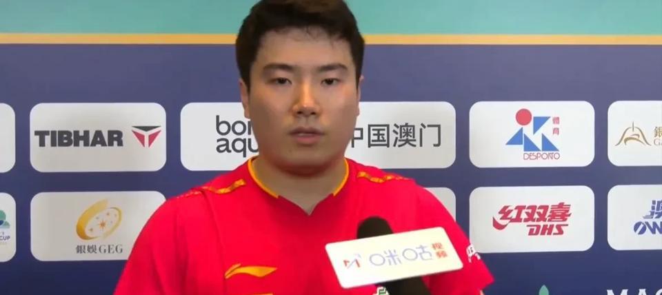 #乒乓球##梁靖崑说没想比分带来的压力# 
乒乓球梁靖崑 赛后表示：第四局落后时