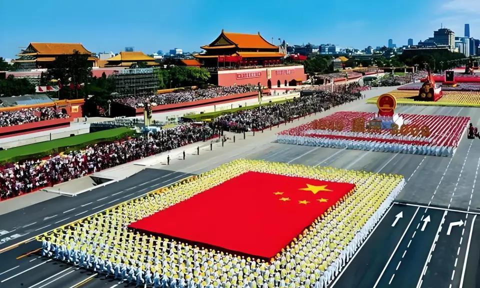 *刚游说各国不要参加九三阅兵，3天不到，日本又对中国提出交涉。要求中国就社交媒体