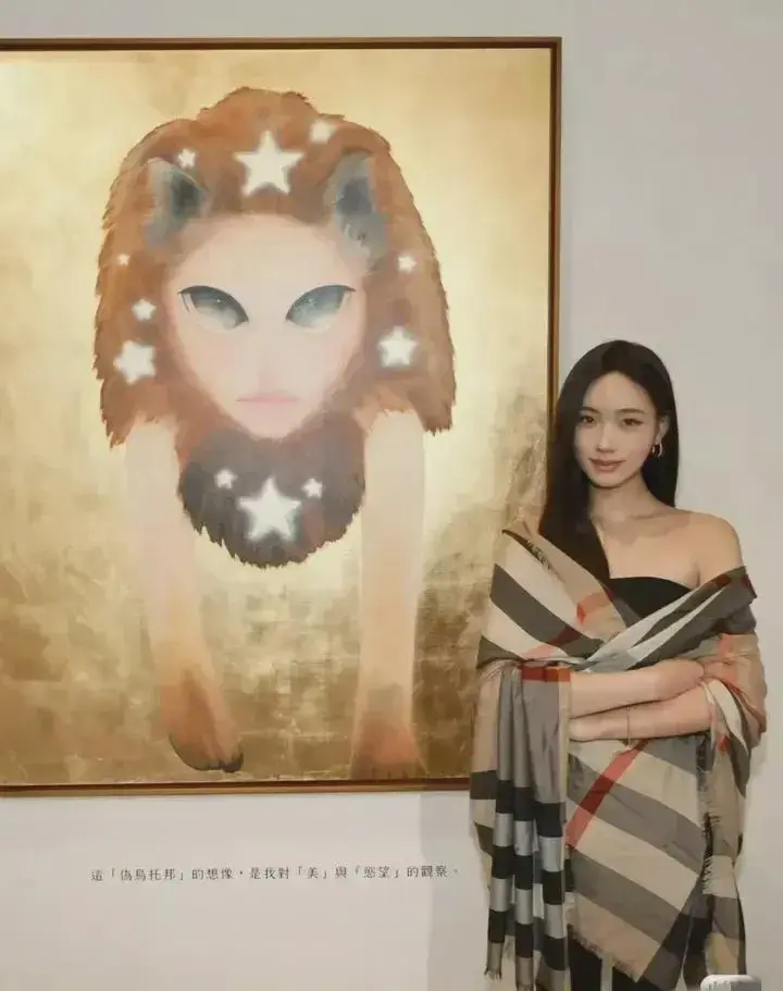 小S女儿到底有没有才？

小S女儿lily开画展，展出了25幅画作，听说在小S暗