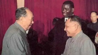 75年，蒋介石邀请毛主席赴台，毛交代邓小平：你可以代表我去台湾