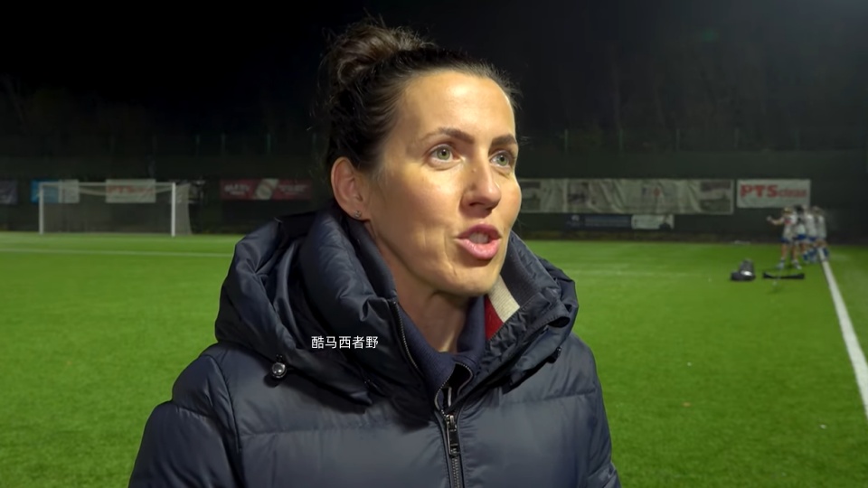 刚才说了在法国的吴澄舒和王妍雯，再说说李梦雯，我觉得李梦雯离开西汉姆联和布莱顿之