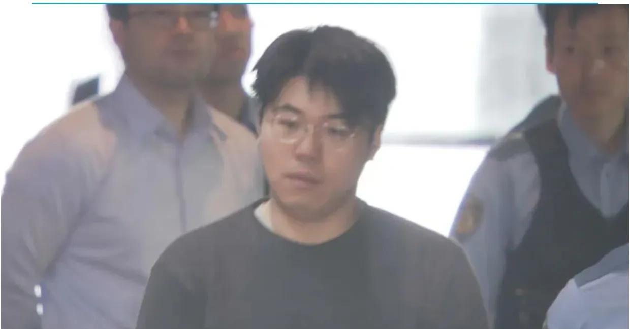 中国情侣拘禁抢劫前男友被捕
5月30日，据日本富士电视台报道：警方正式逮捕一对中