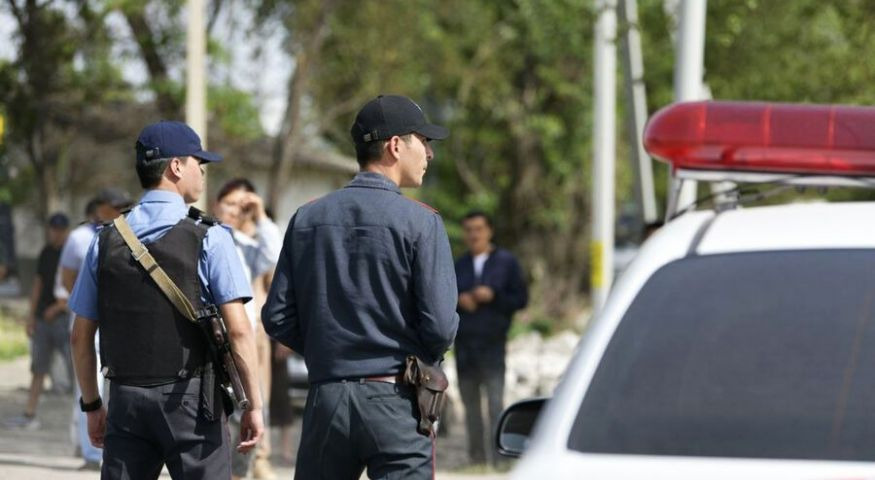 吉尔吉斯斯坦逮捕俄雇员











吉尔吉斯斯坦逮捕了一名俄罗斯雇员，