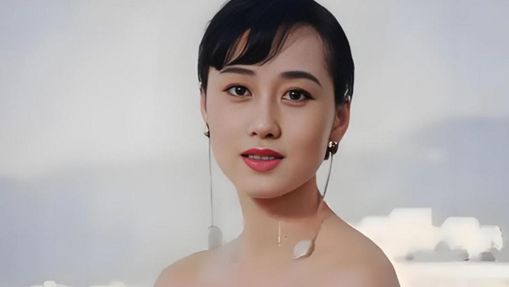 利智谈李连杰：李连杰其实很安静，喜欢看书
