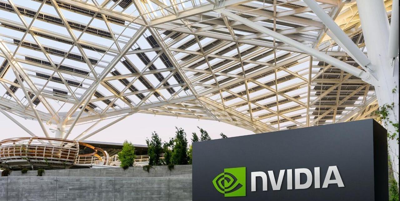 #头号创作者激励计划#专家：美国决定向中国出售英伟达芯片是“战略”错误
俄罗斯卫