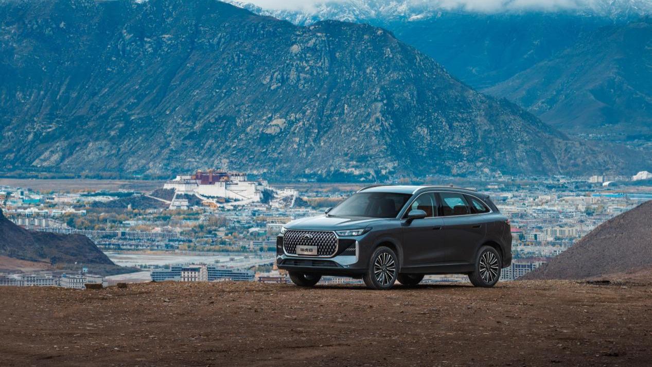 第五代瑞虎8预售开启，10.59万元起重塑家庭SUV价值标杆