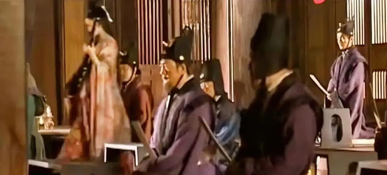 李靖:皇帝嘛，还是要选强的，韩信攻齐原版都悲剧了，我这个二创就没事儿。
大唐武将