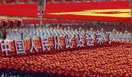 中国为什么必须强大？
 
距离上次大使馆被炸只过去了25年！距离上次海外华人被大