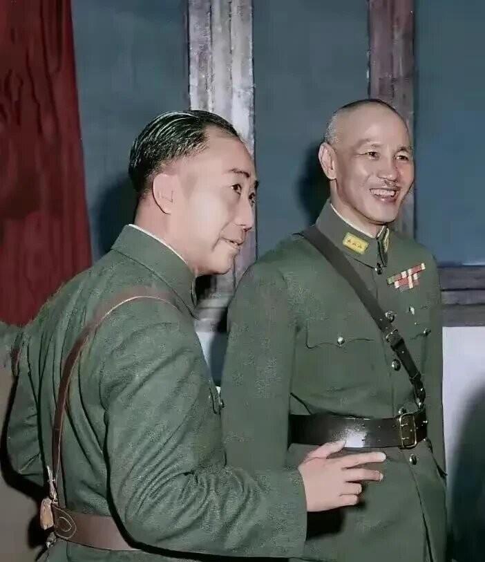 1943年5月，戴笠带着特务闯入国民党元老居正家中，说居正儿媳私设电台，勾结日伪