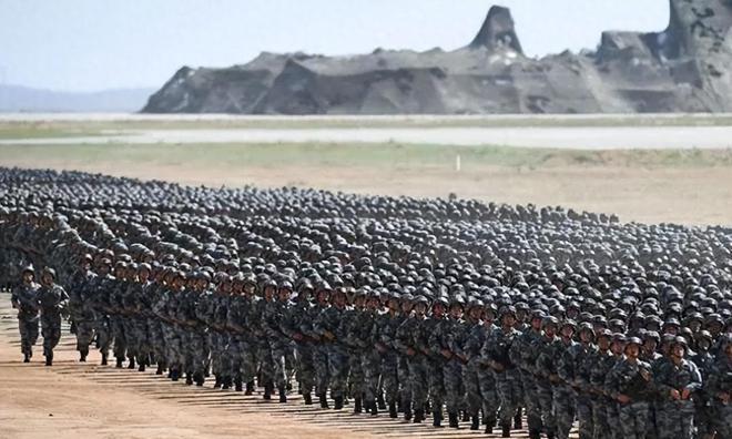 中国五大战区到底有多牛？哪个战区实力最强？
咱们中国现在的五大战区，是从2016