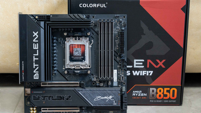 双11个性主机晒单，七彩虹B850M超级黑刃+9700X+5060Ti装机分享