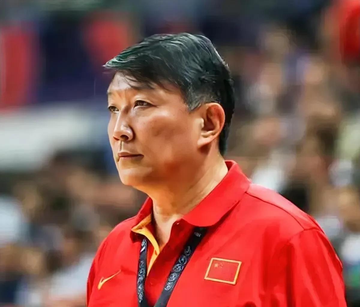 宫鲁鸣最害怕的事情还是来了，
不是半决赛输给日本女篮，
也不是后卫线老化，而是