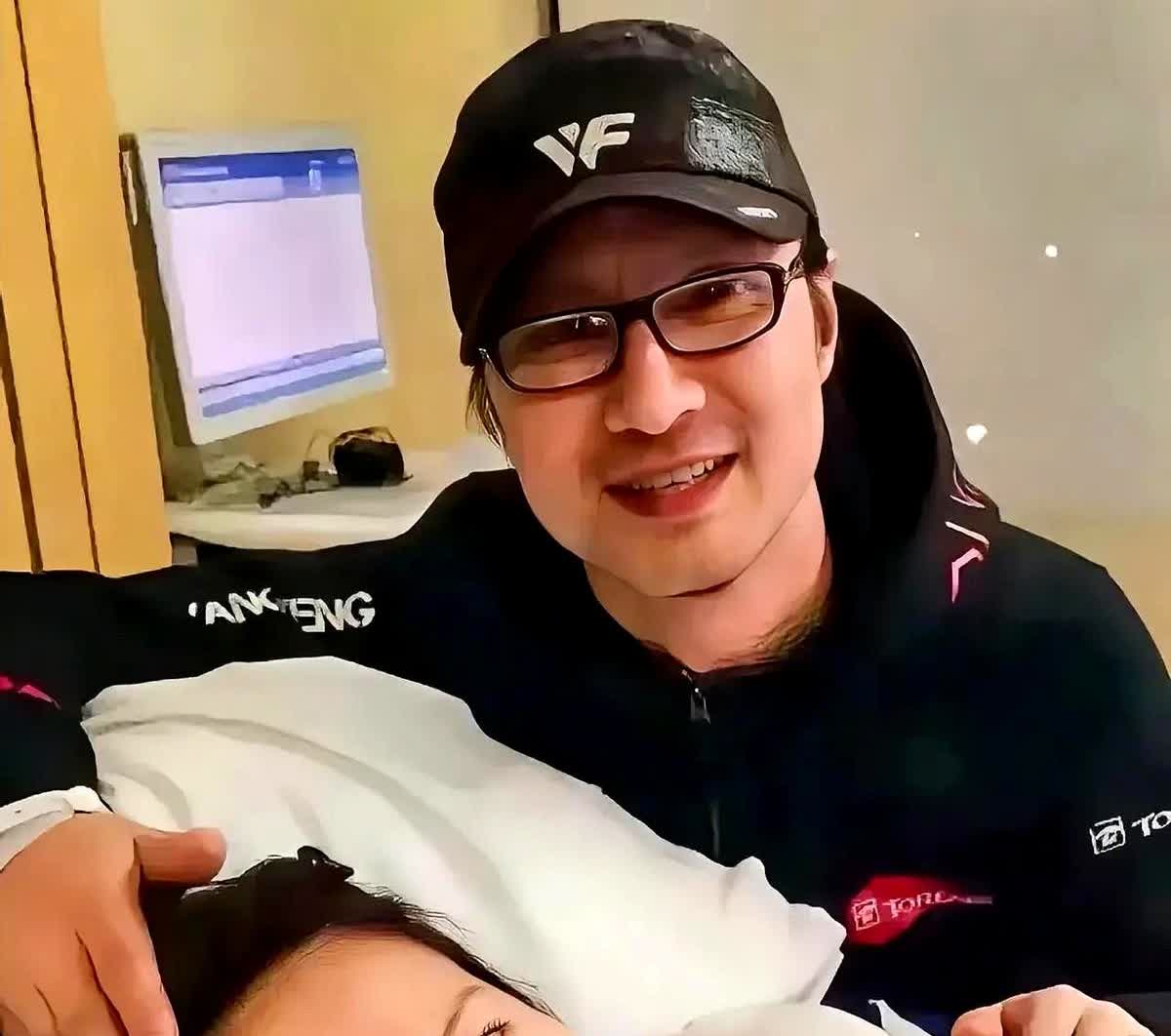 汪峰不可能再当爹了，因为森林北不可能那么傻，再去给他生孩子。

要说这事儿啊