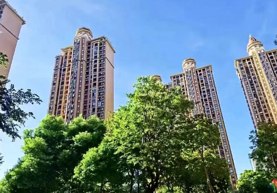 婚前买了房子的女生，男孩为啥会坚决不娶呢？有个男孩说得很现实。

他说女孩有房贷