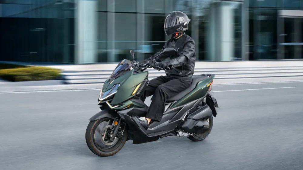 11800元不成王便成寇！升仕150X恐会掀翻国内150踏板市场