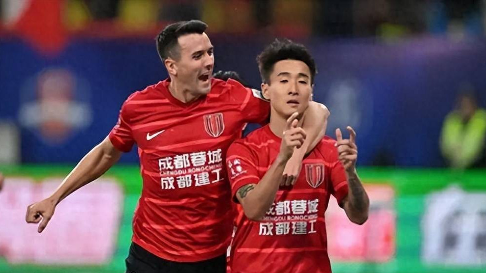 公开叫板？国足对全球球队下战书，自己不付承办费，要求令人咋舌