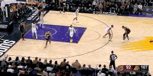#nba# 这估计是这几年杜兰特最大耻辱了吧，太难受了。
面对关键时刻的进攻，杜