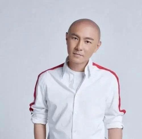 张卫健：房产投资失利，<少年英雄方世玉> 成救命稻草