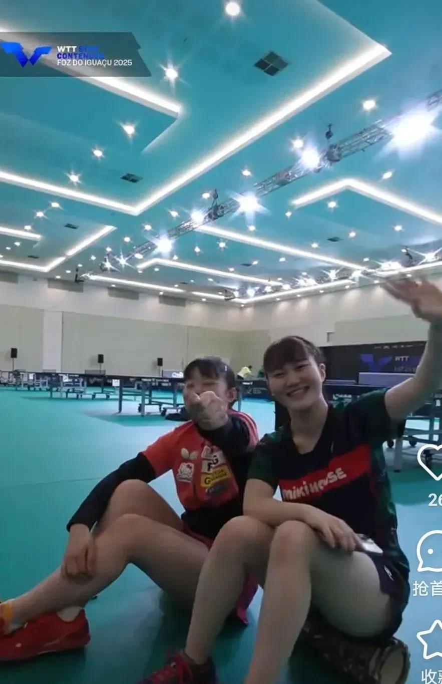 张本美和/大藤沙月夺冠了！
没有中国选手参加的女子比赛，成了日韩选手表演的舞台。
