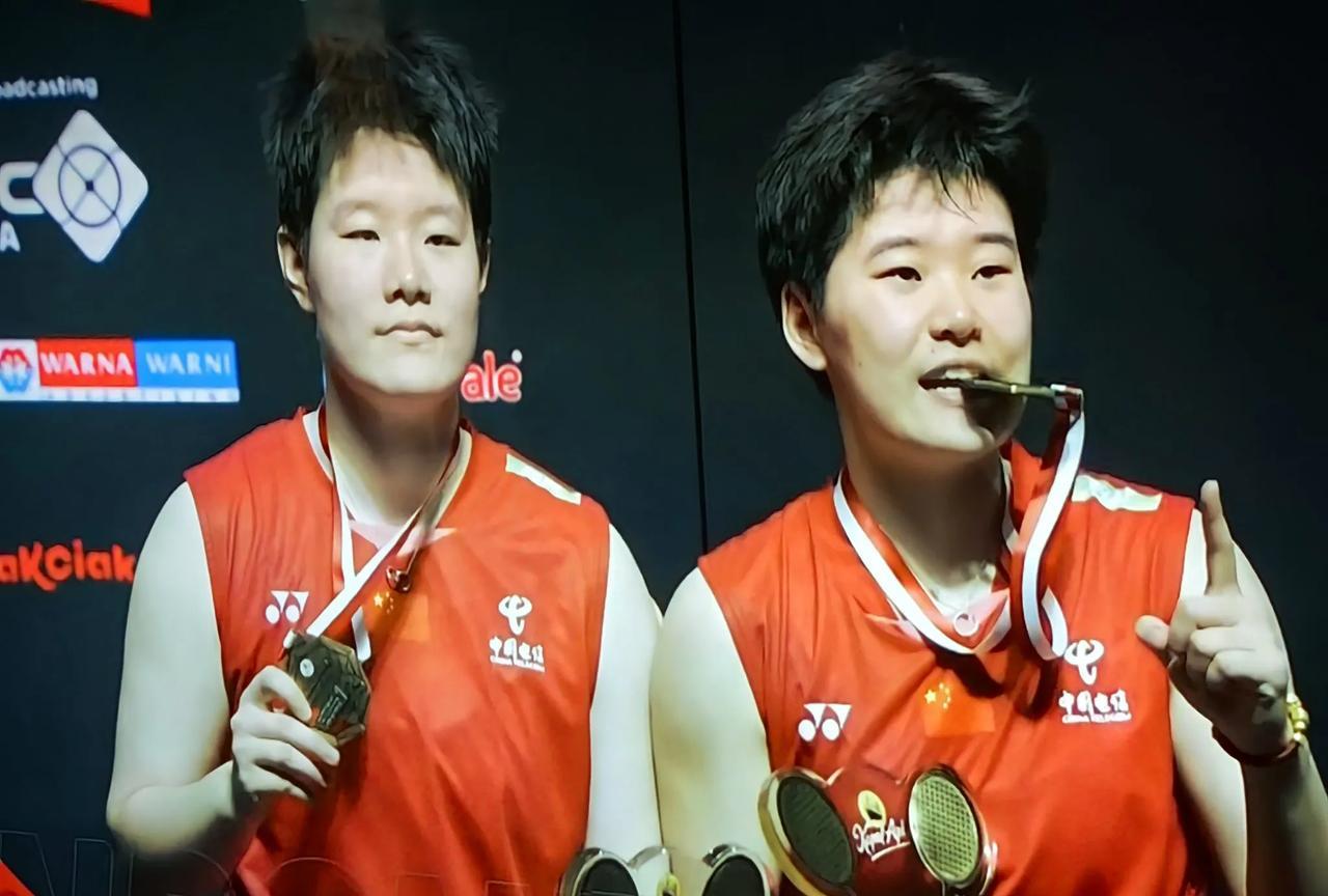 印尼羽毛球公开赛在失落与遗憾中落幕，与去年的无限风光相比今年的确有些惨淡。
假小