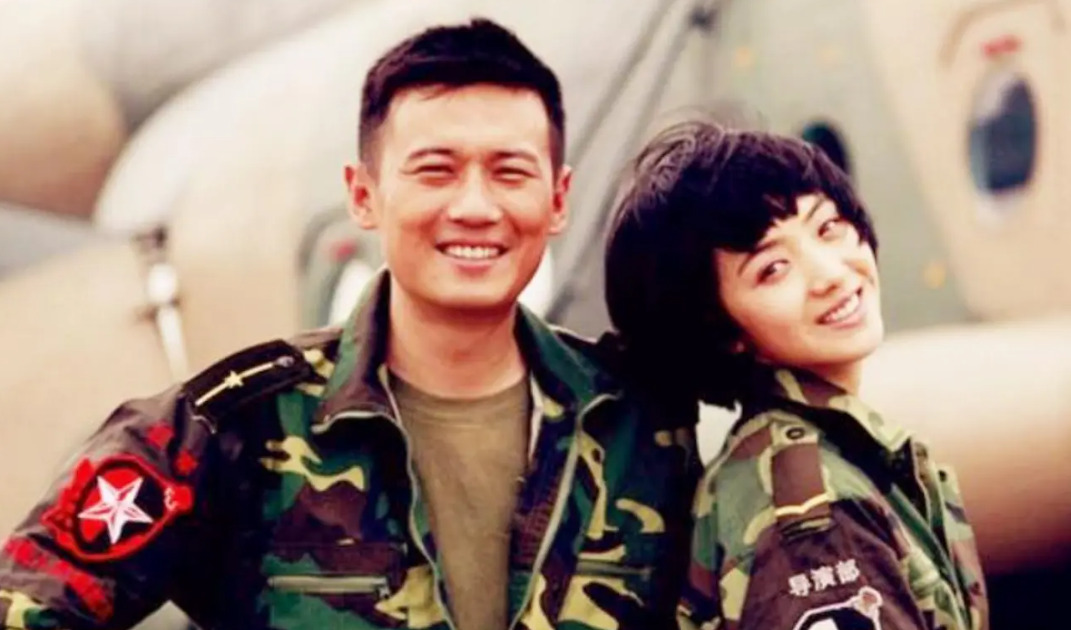 戏里戏外真夫妻











天哪！戏里演父女，戏外是夫妻？这也太让人震