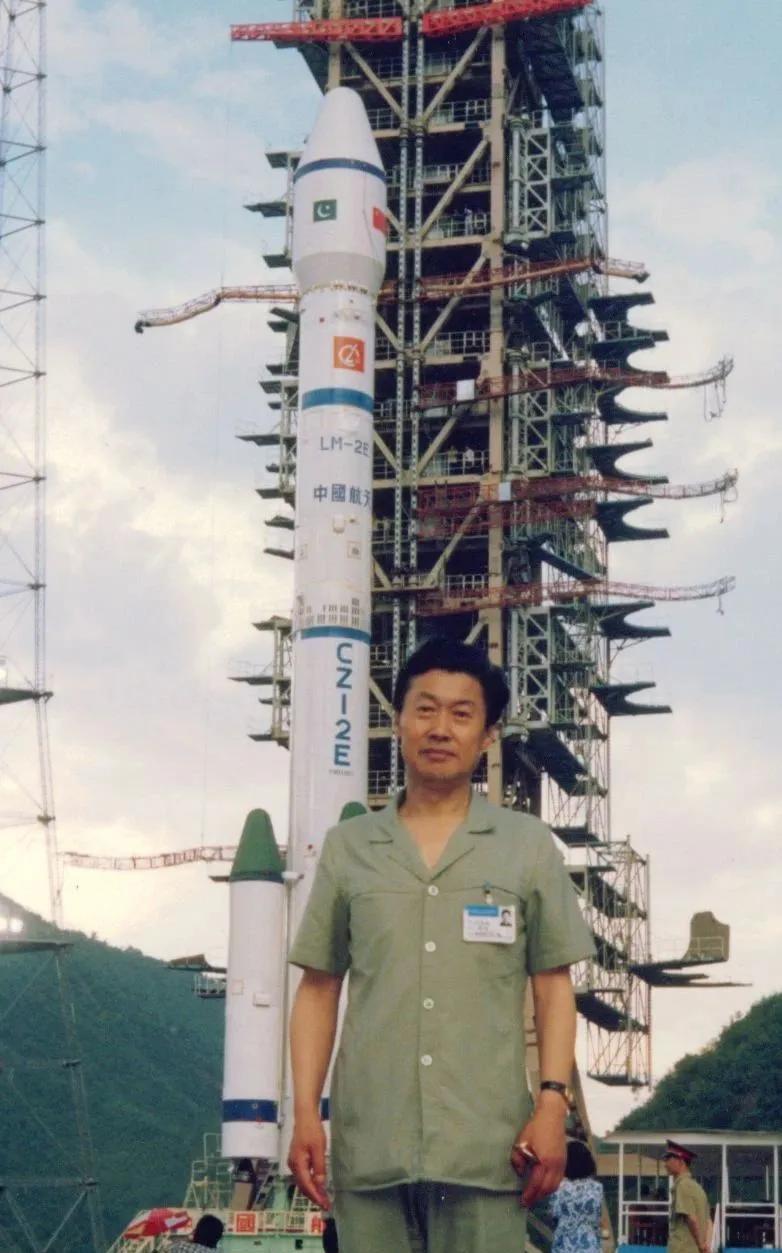 他是钱学森力推的“接班人”，也是钱老临终前还挂在嘴边的人！美国、英国、俄罗斯试射