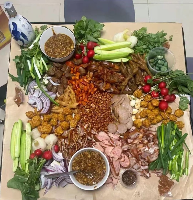 只有爱喝酒的人知道这一桌的含金量