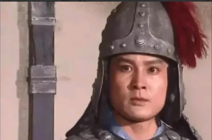 颜值高肯定会加分。
     比如94版《三国演义》里最先的袁绍、郭嘉、还有周瑜