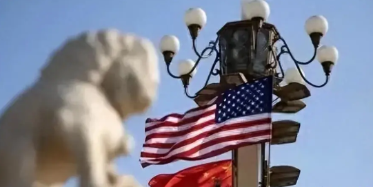 中国坚定立场毫不退缩，其影响力开始逐步彰显！曾经讥讽中国固执己见的崇外群体如今哑