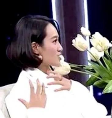 一直以为朱丹和周一围是娱乐圈里夫唱妇随的恩爱夫妻，可最近的事却让我大跌眼镜。朱丹