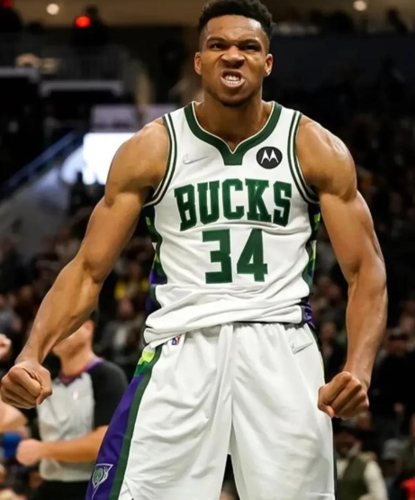 哈登位居第二名！过去十年NBA球员总得分排行榜，第一名你们猜到了吗？

第一名字