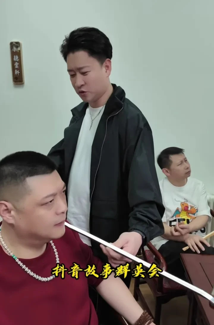 抖音力捧曹云金引热议











老郭的辉煌时刻真的结束了吗？曾经的相