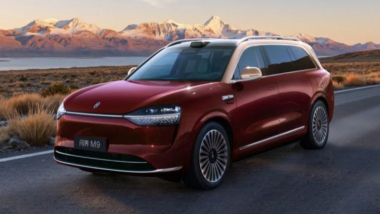 以智慧重塑豪华，问界M9缔造中国豪华汽车新高度