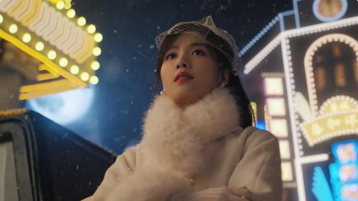 爱情剧《轧戏》官宣定档，陈晓旭卢昱晓领衔，东方卫视王炸来了