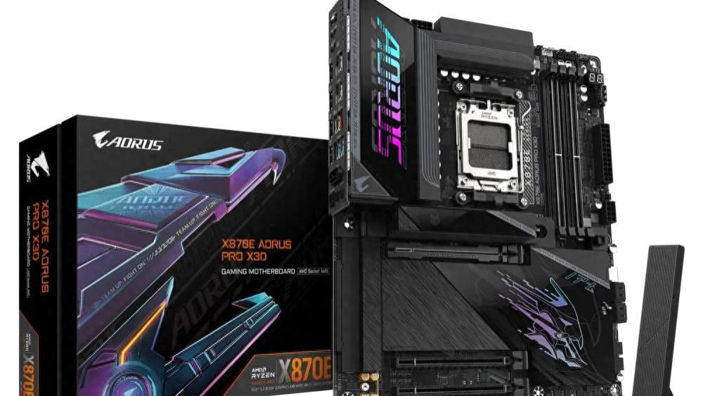 技嘉X870E X3D电竞雕：精准释放X3D潜能的黄金搭档