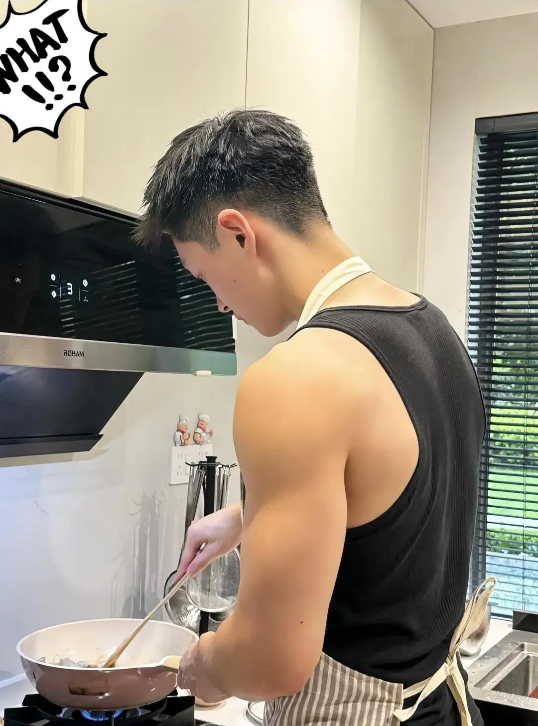 #男人也应该做饭你赞成吗#我当然赞成男人做饭啦！
其实做饭本来就不是女性的“专属