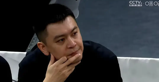 辽宁队的溃败从赛季初开始！昨晚的比赛是王博给杨鸣和辽宁队留点面子了，否则最后决不