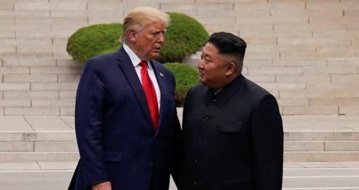 朝鲜拒绝美国对话。
当地时间11日，朝鲜外交官再次拒绝接收特朗普致金正恩的亲笔信