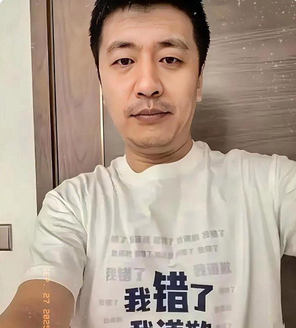 上万块志愿填报是 “模板”？张雪峰被封背后：流量生意撑不起教育规划！
