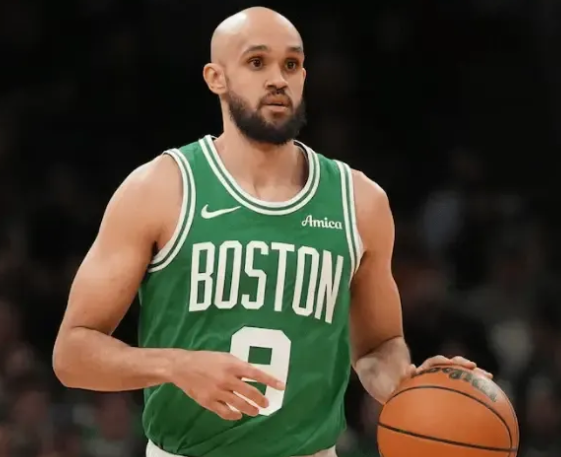 NBA常规赛，凯尔特人131-95击败灰熊。
赛后凯尔特人主帅乔-马祖拉在接受记