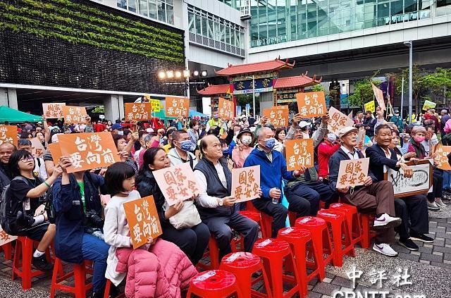 侯汉廷：赖清德520会更爆走，操作“抗中保台”对民进党有利
　　台“内政部”与“