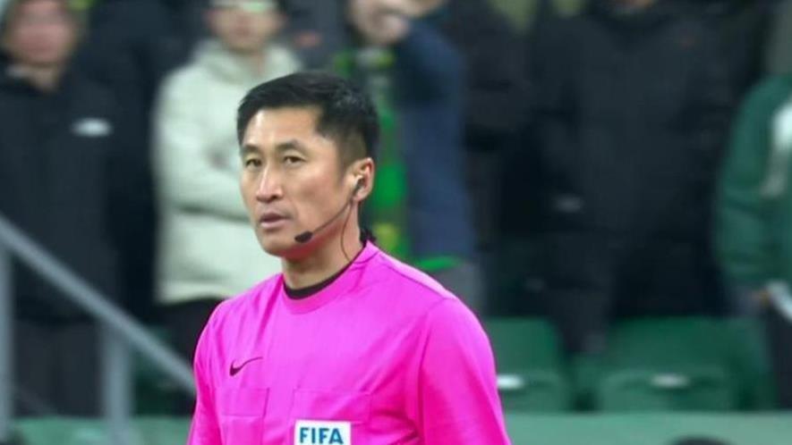 10人作战！国安1-1成都蓉城，恩加德乌被罚下