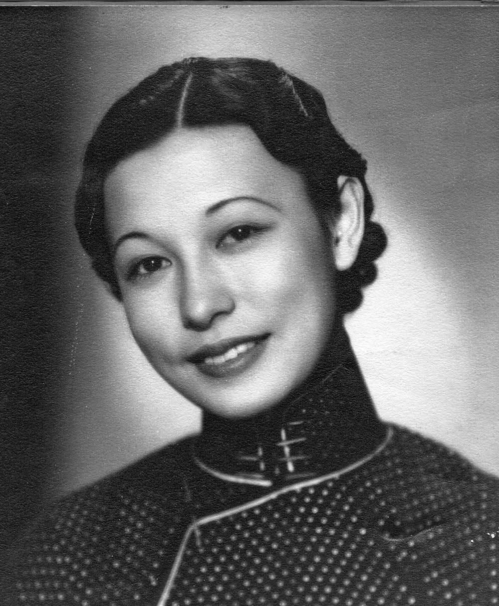 1934年，上海名媛郭婉莹嫁给了林则徐的后人吴毓骧。婚后不久，丈夫吴毓骧就和邻居
