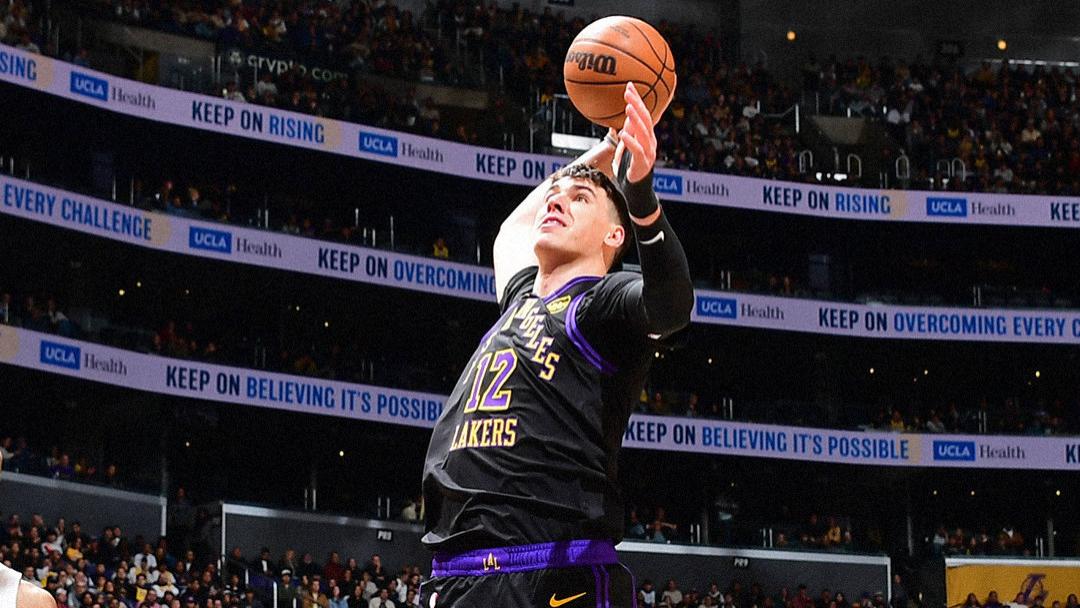 近6战场均11+5+3！东詹让600万小将成顶级3D，难怪湖人敢交易八村