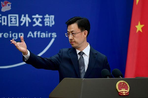 中国驻菲律宾大使馆昨天发布提醒称菲执法部门盘查滋扰中国公民和企业事件频发 外交部