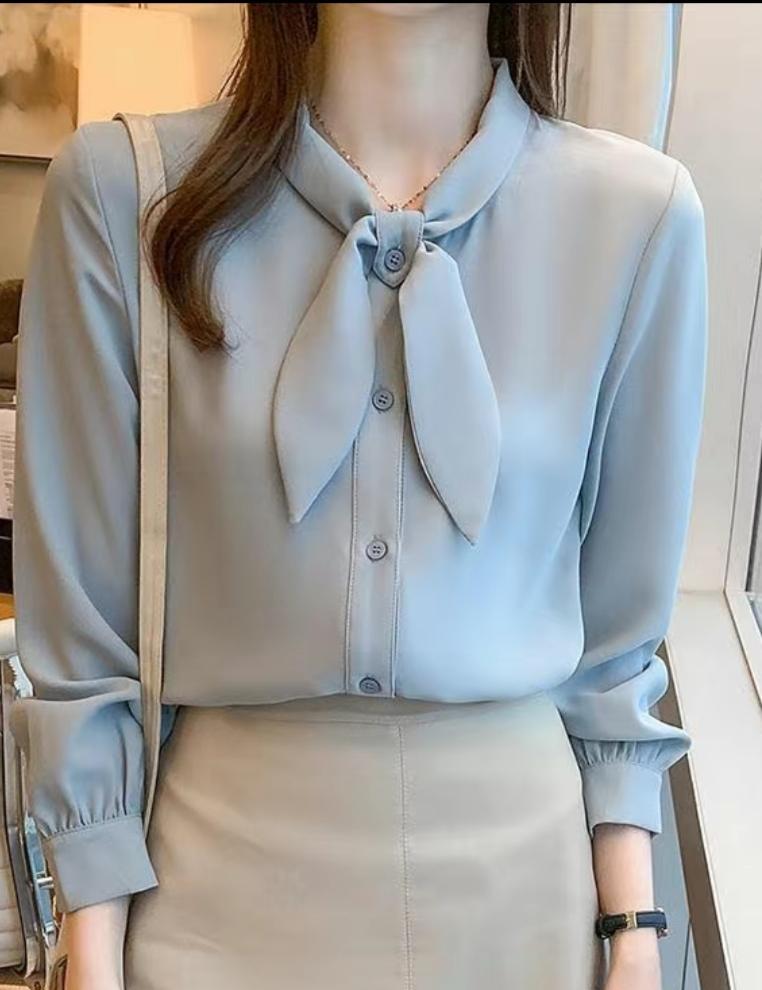 #秋冬服饰焕新季#
万万没想到，这么好看的秋季套装，只要八十多块钱，刚才在抖音直