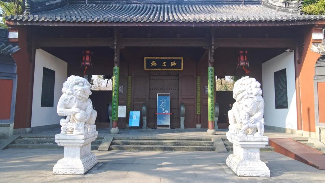 钱弘俶真的愿意吗？拆解一段“主动归顺”背后的三次绝望