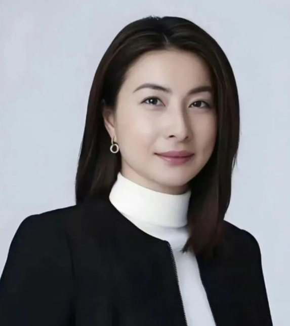 郭晶晶面相打破传统，让风水大师 “不敢言说”