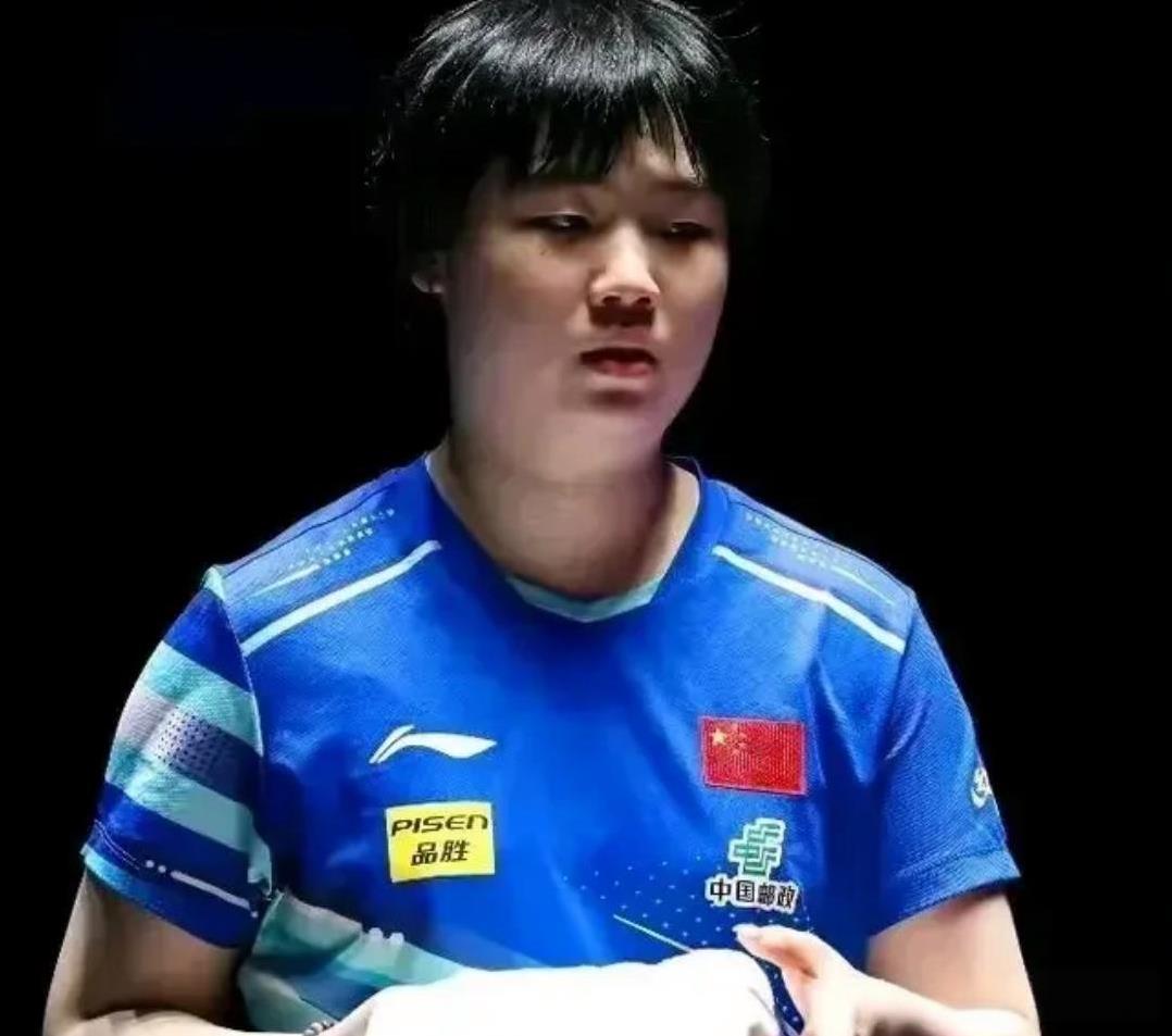 乒乓球世界杯，19日下午，传来最新1个战报

1、蒯曼晋级女单决赛，伊藤美诚被淘