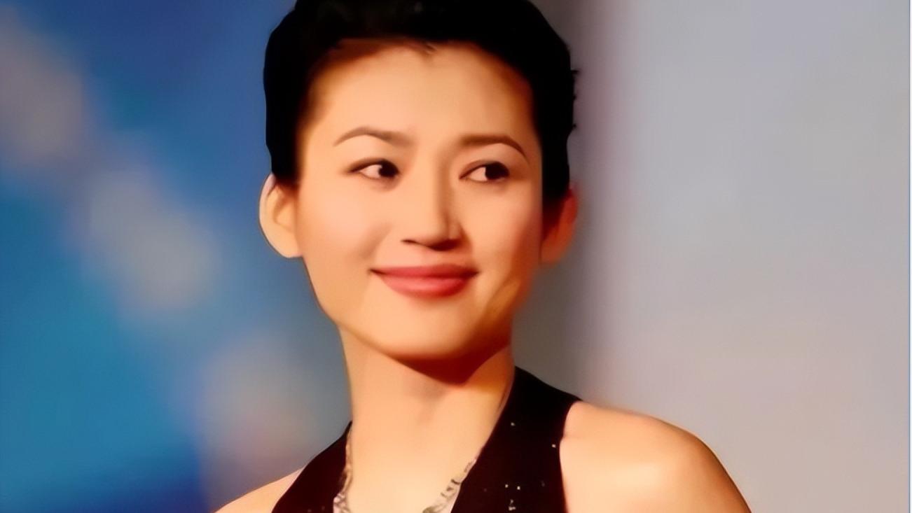 王小丫：从《开心辞典》到“余生好好走”，她在病床上重写后半生